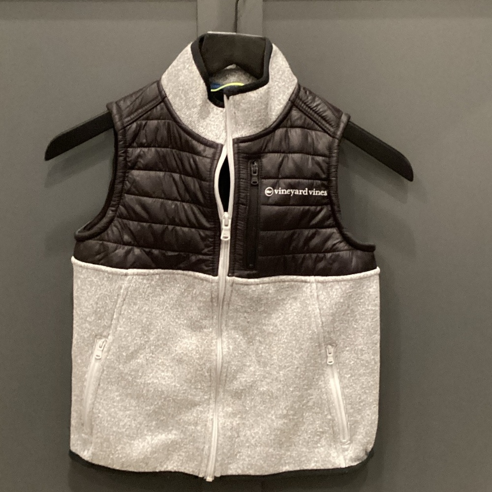 Vineyard Vines Kids' Black and Gray Vest